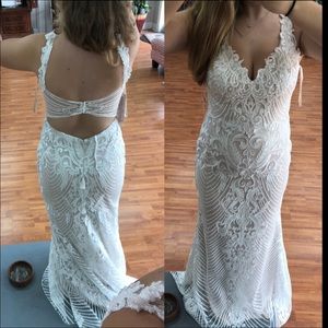 Worn as a ball dress but would be perfect for prom